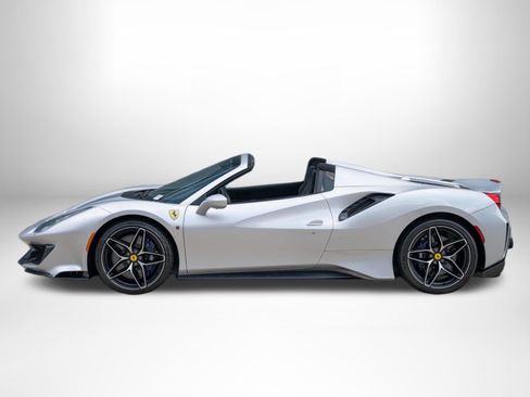 Used 2020 Ferrari 488 Pista Spider RWD image 4