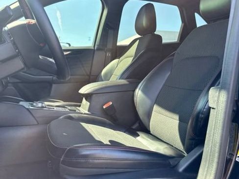 Used 2024 Ford Escape ST-Line w/ Tech Pack #1 AWD/4WD image 14