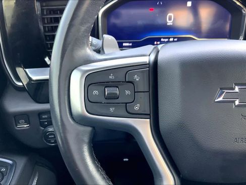 Used 2023 Chevrolet Silverado 1500 LT Trail Boss w/ LT Trail Boss Premium Package AWD/4WD image 24