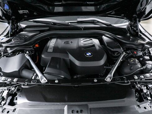 Used 2026 BMW 530i w/ Premium Package image 27