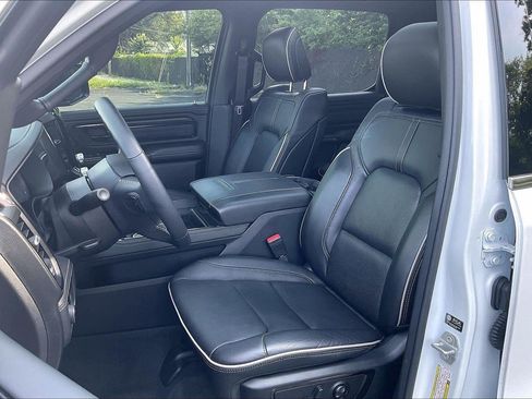 Used 2024 RAM 1500 Limited AWD/4WD image 23