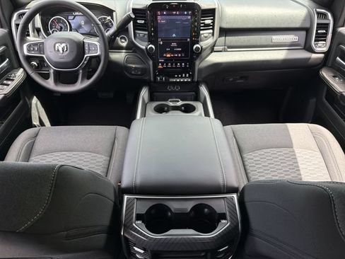 New 2026 RAM 2500 Big Horn AWD/4WD image 18