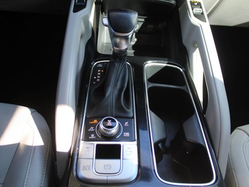 Certified 2022 Kia Telluride S image 34