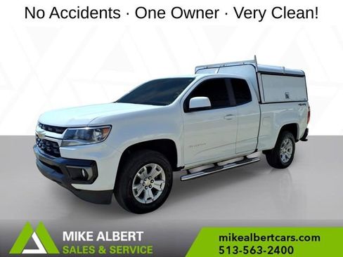 Used 2022 Chevrolet Colorado LT w/ Safety Package AWD/4WD image 3
