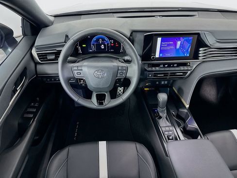 Certified 2026 Toyota Camry SE w/ Convenience Package FWD image 21