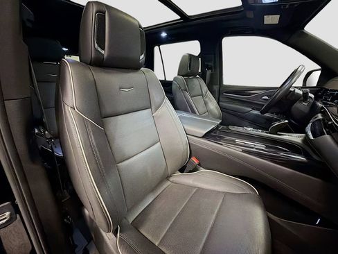 Certified 2023 Cadillac Escalade Sport AWD/4WD image 32