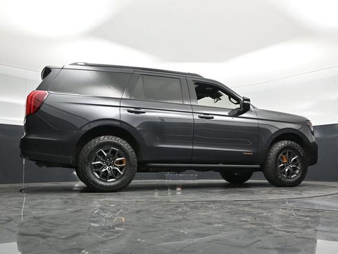 Used 2025 Ford Expedition Tremor AWD/4WD image 56