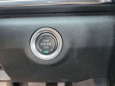 Used 2025 GMC Terrain Elevation FWD image 30