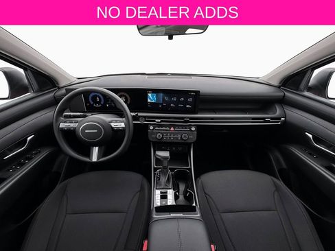 New 2026 Hyundai Tucson SE image 17