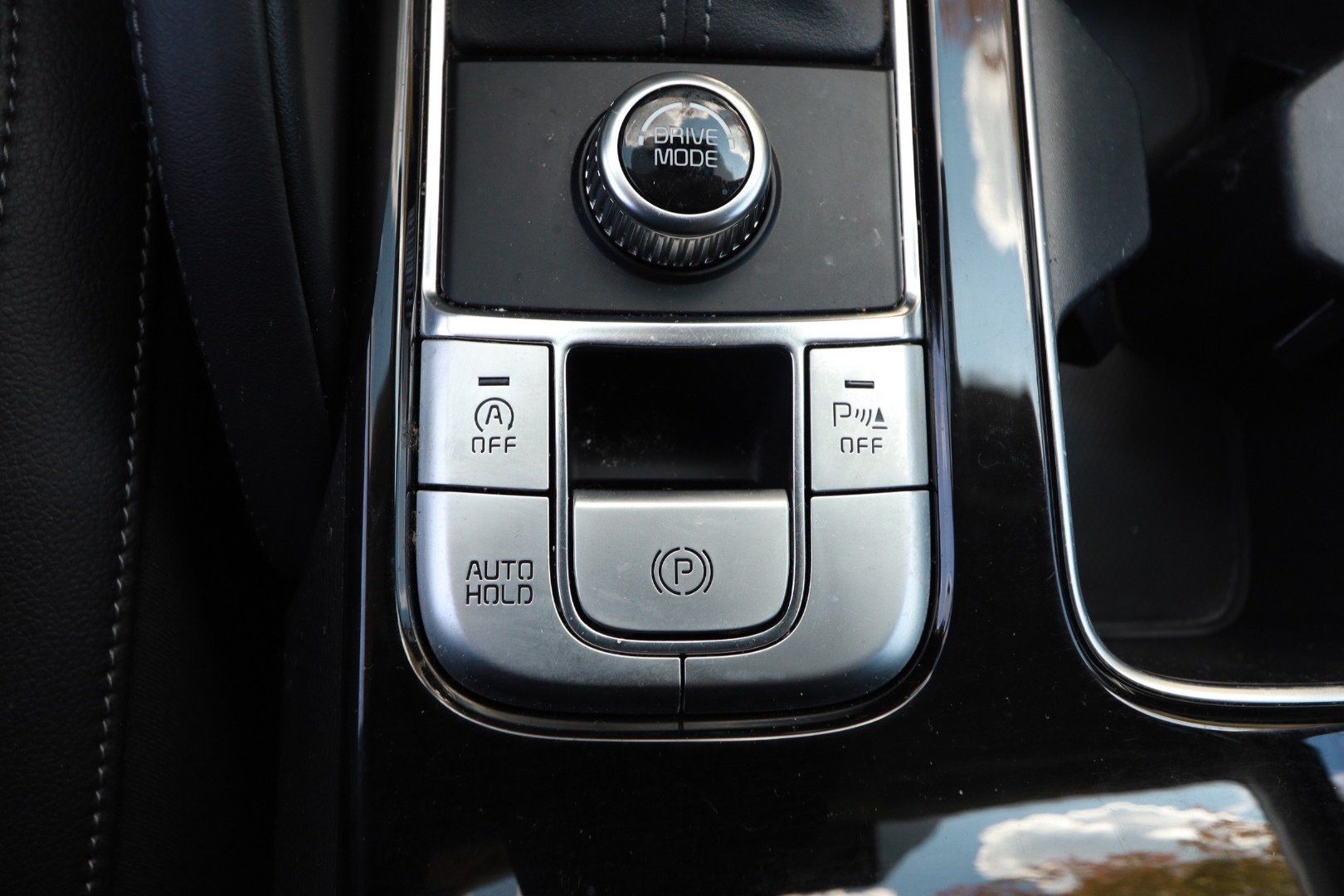 Used 2022 Kia Telluride EX w/ EX Premium Package FWD image 18