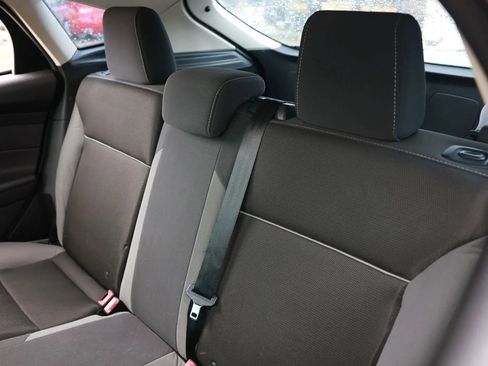 Used 2012 Ford Focus SE FWD image 12