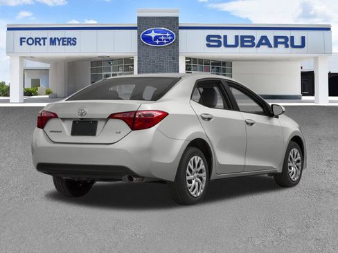 Used 2017 Toyota Corolla LE w/ Carpet Mat Package (TMS) FWD image 2