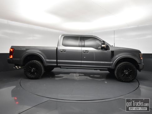 Used 2022 Ford F250 Lariat w/ Tremor Off-Road Package AWD/4WD image 53