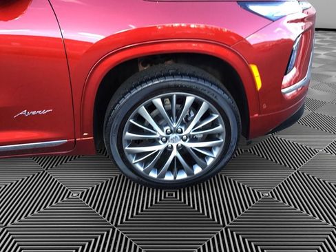 New 2025 Buick Enclave Avenir w/ Super Cruise Package image 9