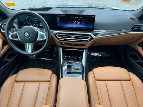 Certified 2024 BMW 440i xDrive Convertible w/ Premium Package image 18