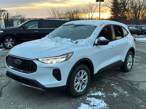 New 2026 Ford Escape Active w/ Cold Weather Package image 2