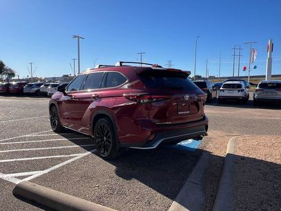 Used 2024 Toyota Highlander XSE