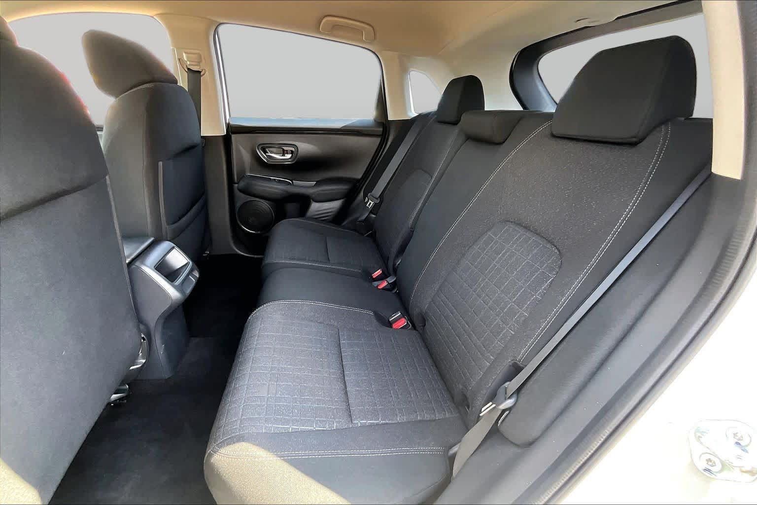 Used 2025 Honda HR-V LX image 20