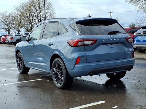 Used 2023 Ford Escape ST-Line Elite AWD/4WD image 3