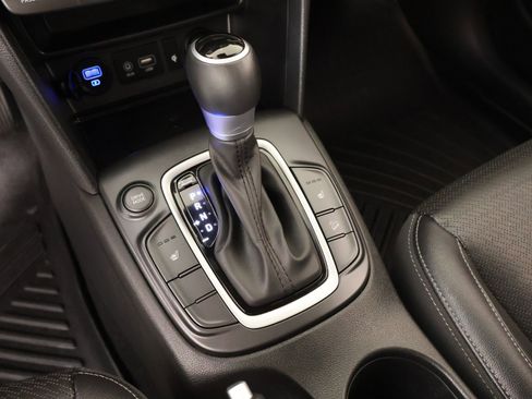 Used 2021 Hyundai Kona Limited w/ Cargo Package image 8