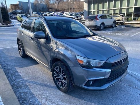 Used 2016 Mitsubishi Outlander Sport SEL image 4
