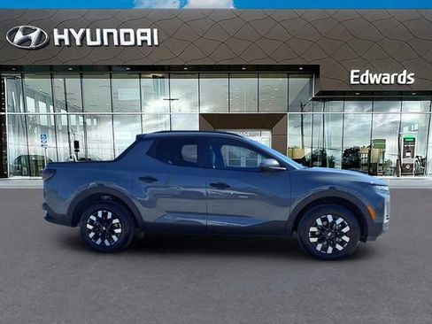 Used 2025 Hyundai Santa Cruz SEL image 7