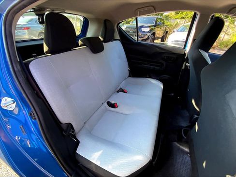 Used 2015 Toyota Prius C Two image 18