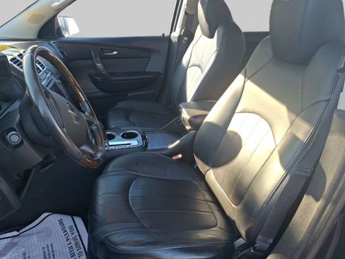 Used 2011 GMC Acadia Denali image 12