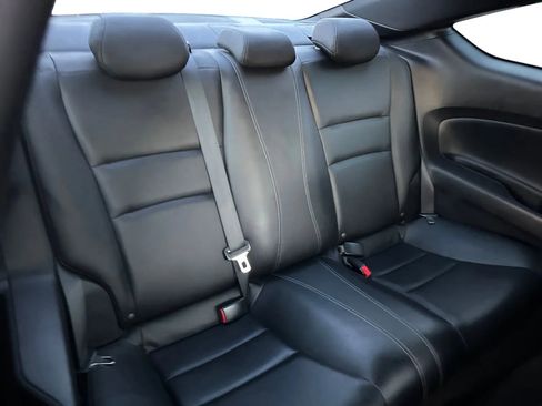 Used 2017 Honda Accord EX-L image 18