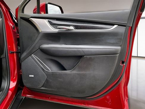 Certified 2023 Cadillac XT5 Premium Luxury image 19