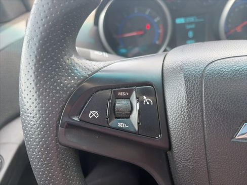 Used 2016 Chevrolet Cruze LT w/ Sun And Sound Package image 15