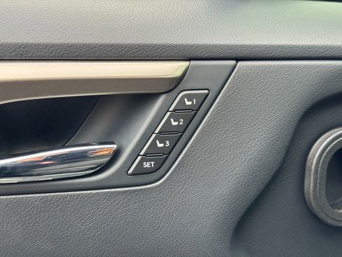 Used 2021 Lexus RX 350L Luxury w/ Accessory Package image 17