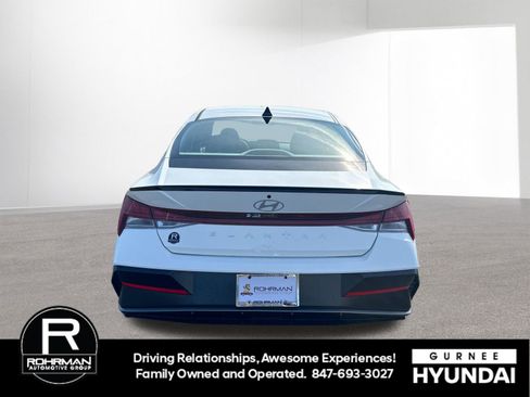 New 2026 Hyundai Elantra SEL Sport image 6