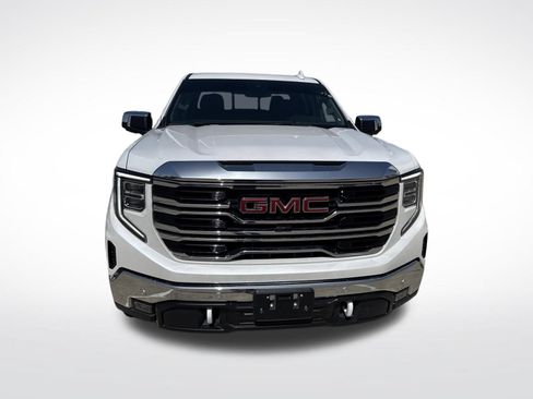 Used 2024 GMC Sierra 1500 SLT AWD/4WD image 2