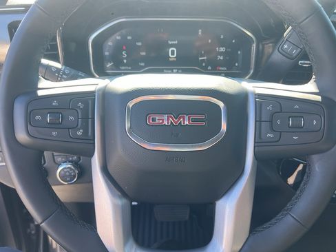 Used 2023 GMC Sierra 1500 Elevation image 15