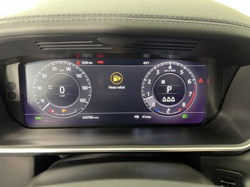 Used 2022 Land Rover Range Rover Sport HST image 28