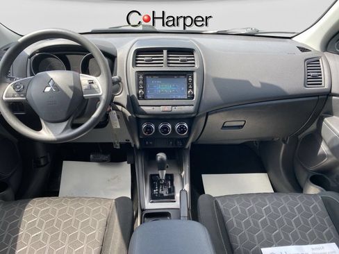 Used 2025 Mitsubishi Outlander Sport ES AWD/4WD image 19