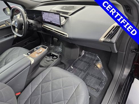 Used 2023 BMW iX M60 w/ Executive Package image 25