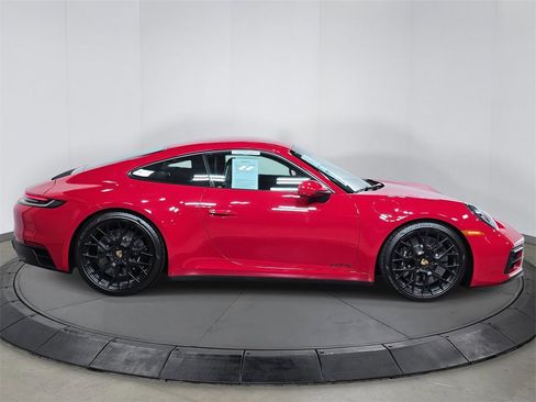 Used 2024 Porsche 911 Carrera S image 8