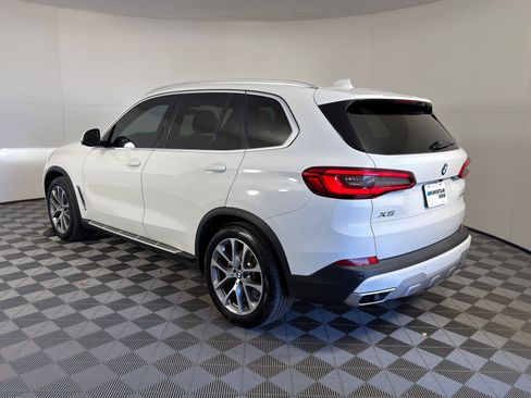 Used 2019 BMW X5 xDrive40i w/ Premium Package 2 image 3