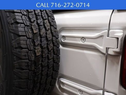 Used 2020 Jeep Wrangler Sport image 17