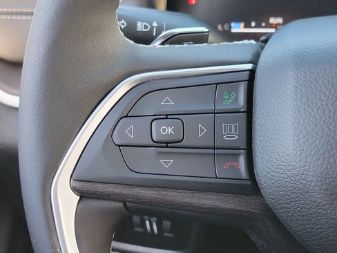 New 2026 Jeep Grand Cherokee Altitude AWD/4WD image 5