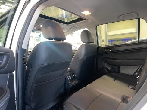 Used 2019 Subaru Outback 2.5i Limited image 16