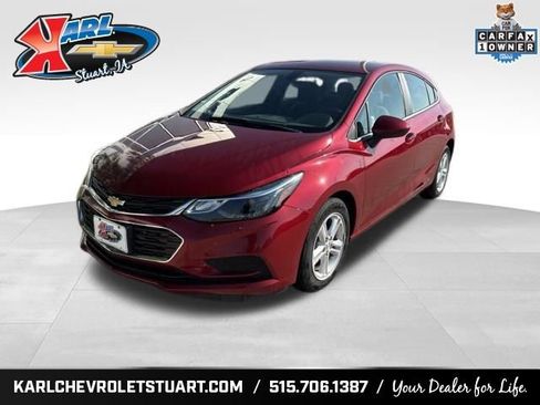 Used 2018 Chevrolet Cruze LT w/ Convenience Package FWD image 1