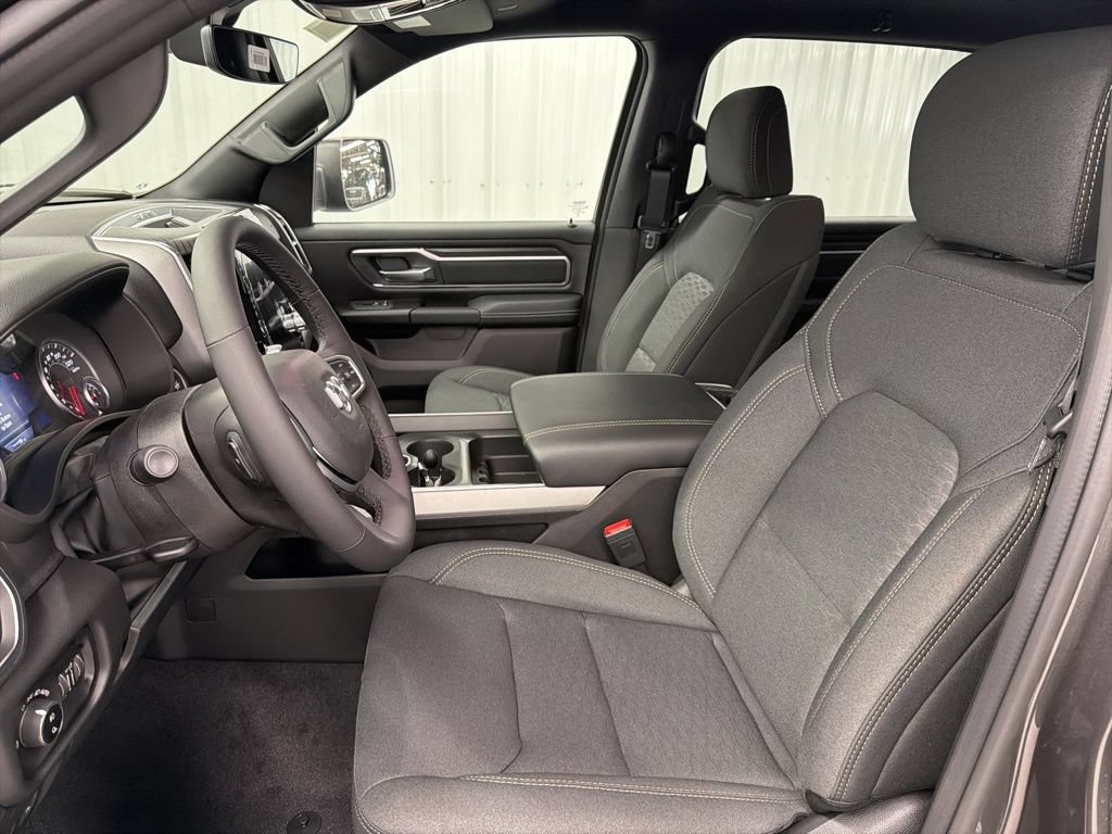 New 2026 RAM 1500 Big Horn AWD/4WD image 14