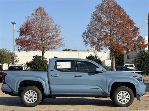 New 2026 Toyota Tacoma SR5 image 3