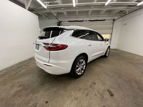 Used 2021 Buick Enclave Avenir w/ Avenir Technology Package image 6