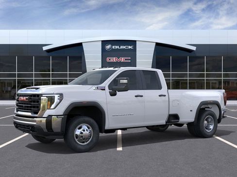 New 2026 GMC Sierra 3500 Pro AWD/4WD image 2