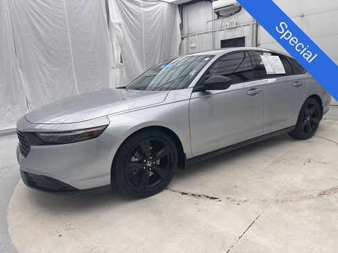 Certified 2025 Honda Accord Sport image 3