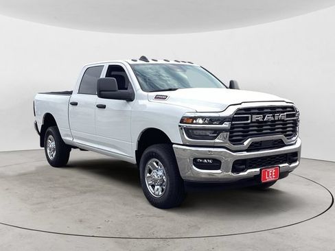 New 2026 RAM 2500 Tradesman w/ Chrome Appearance Group AWD/4WD image 8